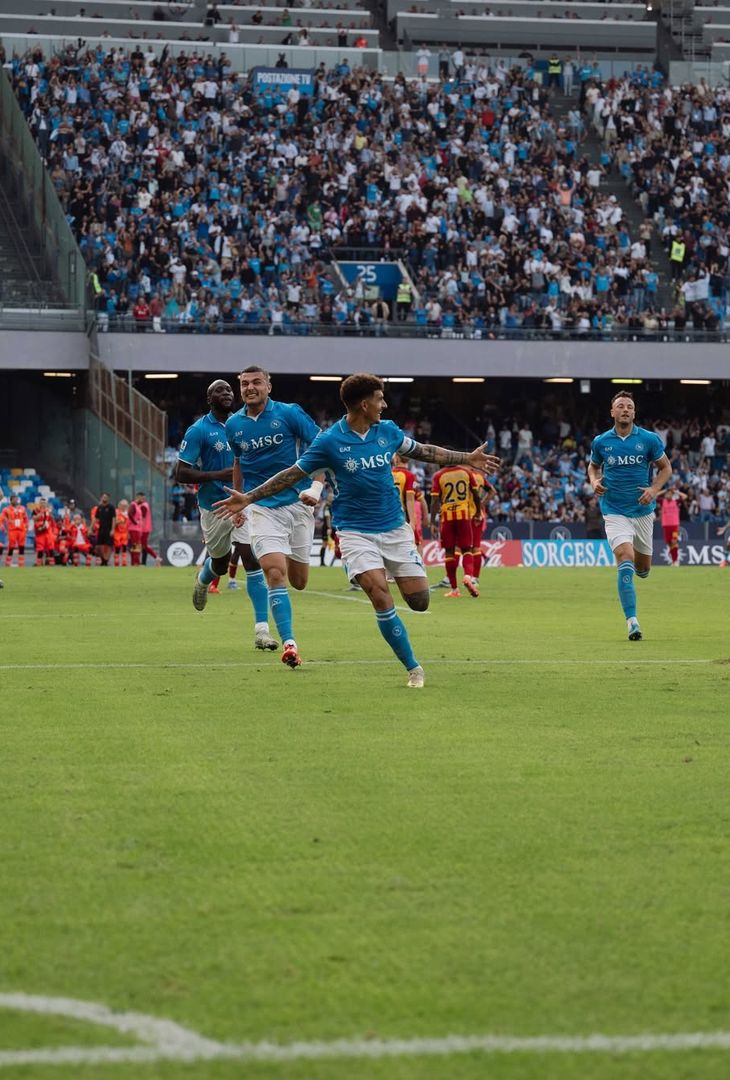Il Napoli ricorda le sfide passate contro il Lecce: quante emozioni vissute – LE FOTO - immagine 8