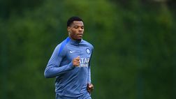 Inter, Dumfries rimane out per il derby ma Chivu recupera Zielinski