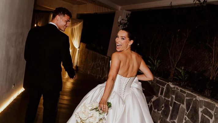 La moglie di Pavard si indigna per la sconfitta con un messaggio forte: poi cancella tutto La moglie di Pavard si indigna per la sconfitta con un messaggio forte: poi cancella tutto - immagine 1