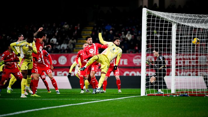 Serie A, Monza-Juventus 1-2: i bianconeri a -3 dal quarto posto - immagine 1