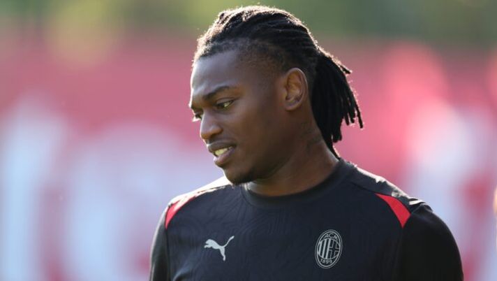 Milan, 2024 terminato per Leao: cosa filtra sui possibili tempi di recupero - immagine 1