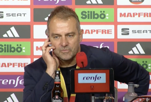 Laporta: “Rinnovo Flick? Vuole fare di anno in anno. L’arbitro in Coppa del Re…”- immagine 2
