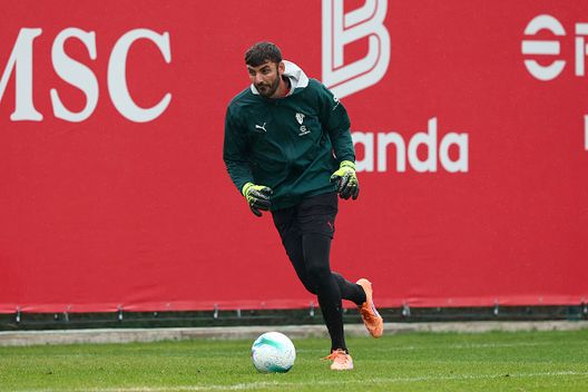 Pietro Terracciano oggi a Milanello (Photo by Giuseppe Cottini/AC Milan via Getty Images) Milanello