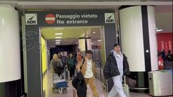 Lazio, Patric torna a Roma dopo gli esami a Barcellona – VIDEO
