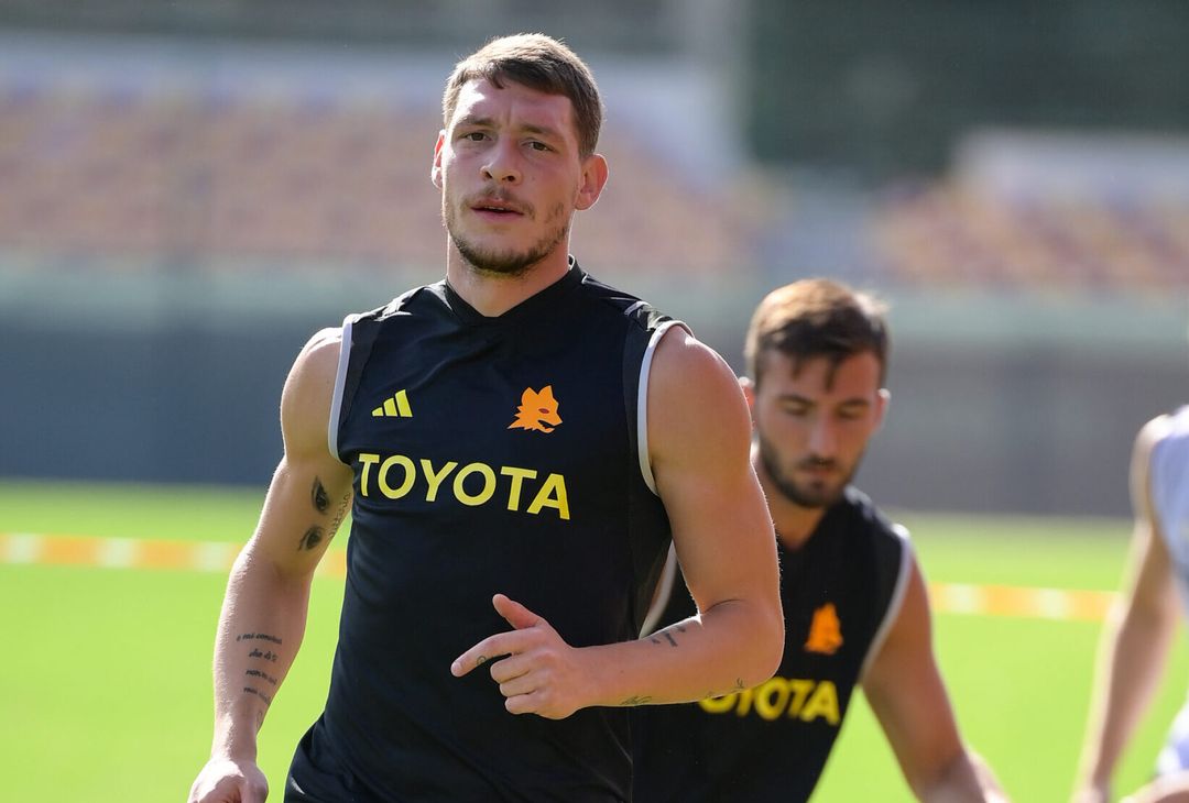 La Roma prosegue la preparazione a Trigoria: Matic e Dybala a parte – FOTO GALLERY - immagine 56