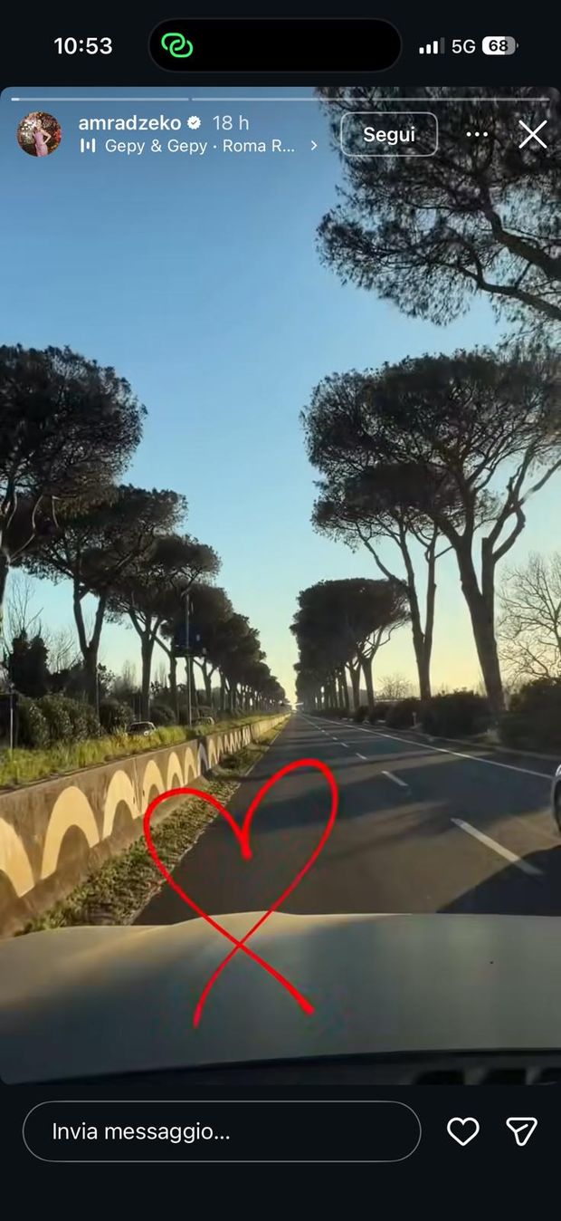 Lady Dzeko e la nostalgia di Roma: ascolta l’inno sulla Cristoforo Colombo- immagine 2