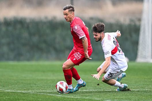 (Photo by Harry Langer/DeFodi Images via Getty Images)