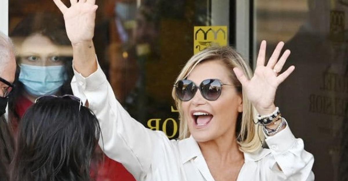 Mediaset, al via il Grande Fratello con Simona Ventura. Come seguirlo
