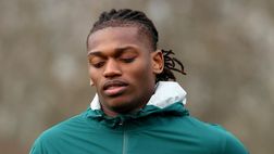 Vernazza: “Nessun motivo per dubitare della conferma di Allegri. Leao con Kean …”