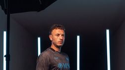 GALLERY La terza maglia del Napoli è disponibile negli store ufficiali