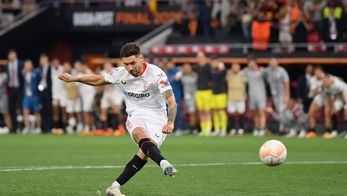 Montiel dà la sua versione dopo essere stato accusato di stupro. E la sua ragazza… - immagine 1