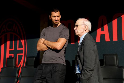 Ibrahimovic Show: la metamorfosi di Zlatan, da Dio in campo a volto del Milan- immagine 2