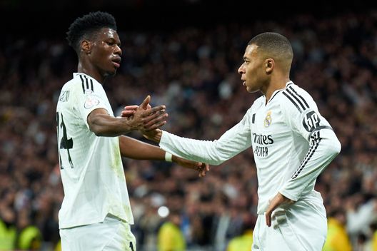 L’UNFP elogia Mbappè e Tchouameni: “Davanti al razzismo il silenzio non è un’opzione”- immagine 2