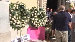 VIDEO / Funerale Schillaci, in migliaia per l’ultimo saluto