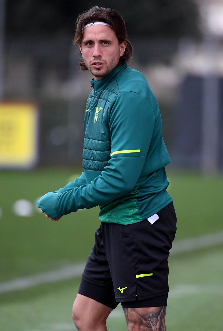 Lazio, dopo la Juve il ritiro a Coverciano: le immagini dell’allenamento – GALLERY - immagine 11