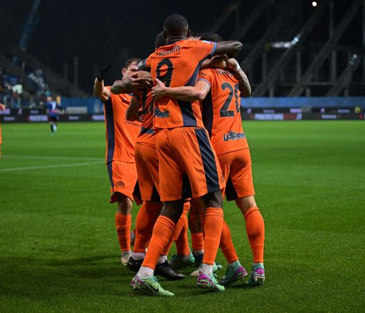 Getty Images GdS – Un Calha alla Pirlo per lanciare l’Inter. Milan senza scuse, è allungo- immagine 4