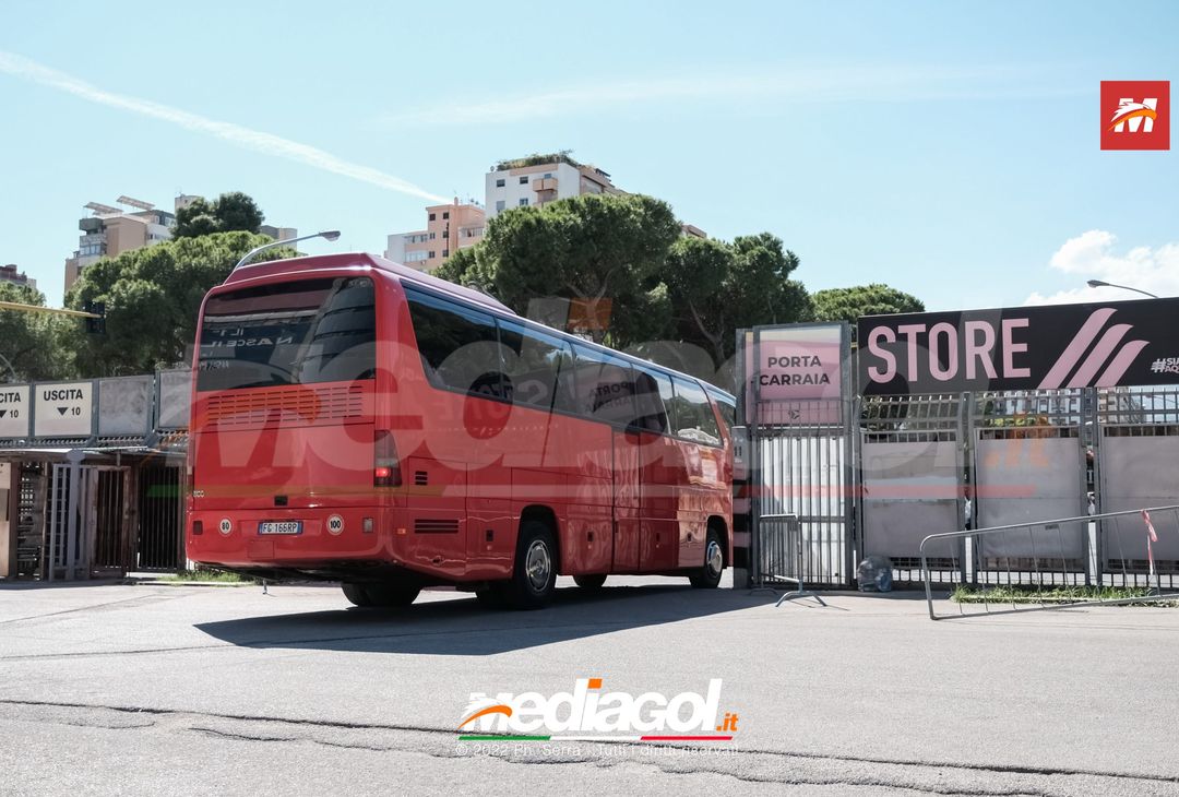 FOTO Ternana-Palermo, i rosanero in partenza dallo stadio “Renzo Barbera” (Gallery) - immagine 23