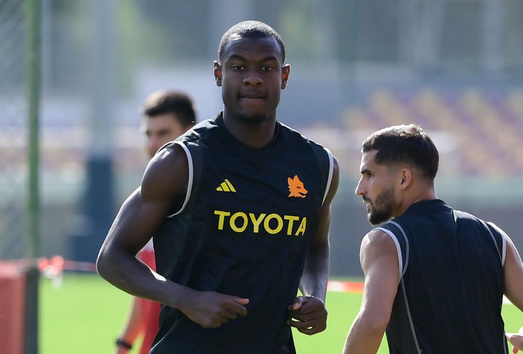 La Roma prosegue la preparazione a Trigoria: Matic e Dybala a parte – FOTO GALLERY - immagine 44