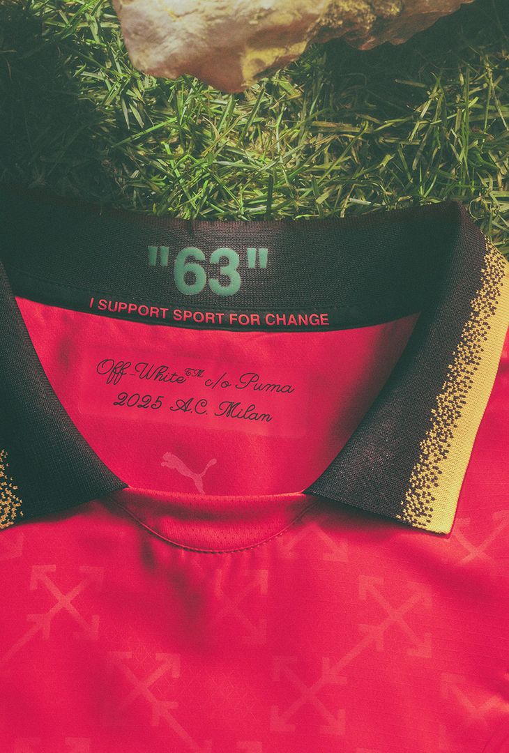 Quarta Maglia AC Milan 2024-2025 PUMA Off-White