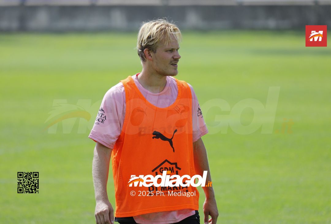 FOTO, l’occhio attento di Pippo Inzaghi al ritiro del Palermo - immagine 11