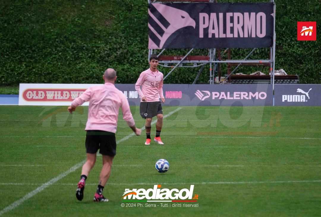 FOTO Ritiro Palermo, seduta mattutina al centro sportivo di Livigno (GALLERY) - immagine 21