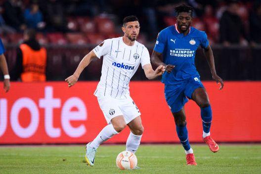 ZURIGO, SVIZZERA - 6 OTTOBRE: Blerim Dzemaili del Zurigo. (Photo by Marcio Machado/Eurasia Sport Images/Getty Images) ESCLUSIVA Dzemaili: “Napoli bravo a non mollare, Conte ha fatto la differenza”- immagine 2