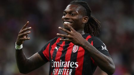 milan-leao-infortunio-recupero-difficile-lecce-serie-a-infortunati-indisponibili