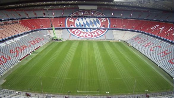 Bayern, estate di lavori allo stadio: terreno di gioco ibrido e più posti per le sedie a rotelle- immagine 2