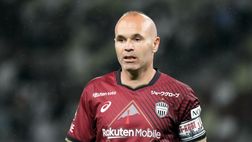 Iniesta guarda alla panchina del Barcellona: “Una sfida incredibile”