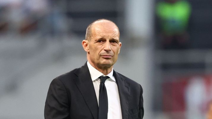 Pellegatti: 'Si sono visti i limiti strutturali di questa squadra. Nel Milan c'è solo Allegri'