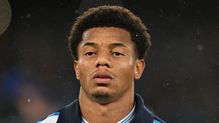 NAPLES, ITALY - NOVEMBER 25: David Neres of SSC Napoli during the UEFA Champions League 2025/26 League Phase MD5 match between SSC Napoli and Qarabag FK at Stadio Diego Armando Maradona on November 25, 2025 in Naples, Italy. (Photo by Francesco Pecoraro/Getty Images) ULTIM’ORA – Napoli, ecco la decisione su David Neres dopo il provino: il verdetto per l’Inter - immagine 1