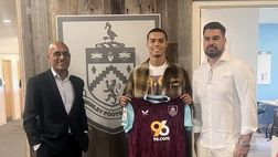 Ronaldinho, il figlio lascia il Barcellona e firma col Burnley