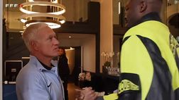 Siparietto Francia, la giacca di Thuram ispira l’ironia di Deschamps. Ma l’interista non capisce