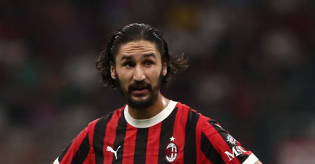 Calciomercato Milan, Schira: “Due club francesi su Adli. Dialoghi in corso”