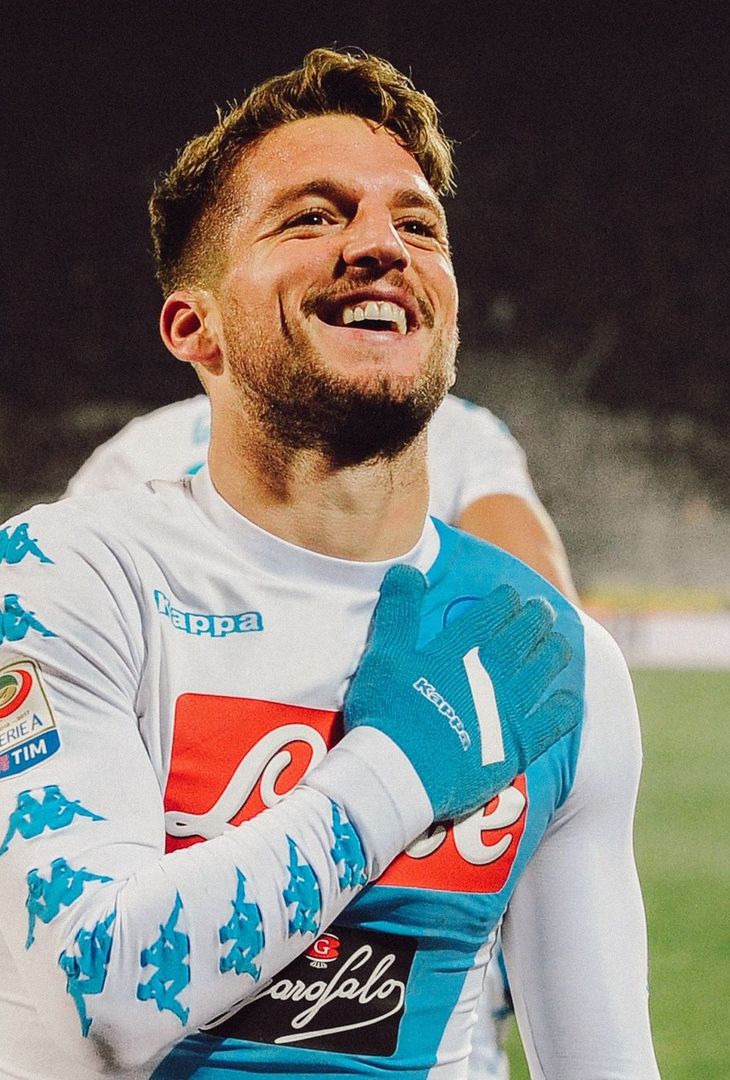 Il club azzurro ha pubblicato le istantanee più belle degli ultimi Fiorentina-Napoli disputati al Franchi