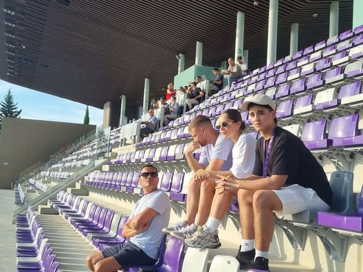 FOTO VN – Anche Lucas Beltran al Viola Park: l’argentino è in tribuna FOTO VN – Anche Lucas Beltran al Viola Park: l’argentino è in tribuna - immagine 1