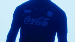 Il Napoli presenta il nuovo kit d’allenamento: la nuova stagione è alle porte!