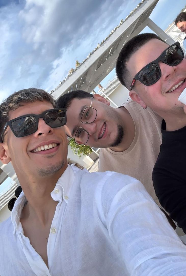 GALLERY Tra gioia e sorrisi: gli scatti della festa Scudetto del Napoli al Labelon - immagine 12