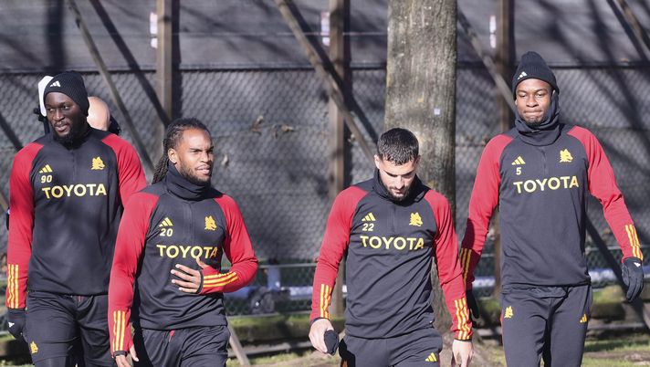 José scopre l’abbondanza a centrocampo e aspetta segnali da Pellegrini e Sanches - immagine 1