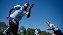 Dumfries-Inter, rinnovo in stallo: “C’è l’Aston Villa. Il prezzo e lo scenario per l’estate”