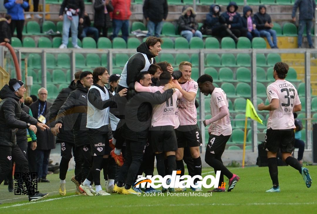 FOTO Palermo-Modena 4-2, 21ª giornata Serie B 2023-2024 (GALLERY) - immagine 41