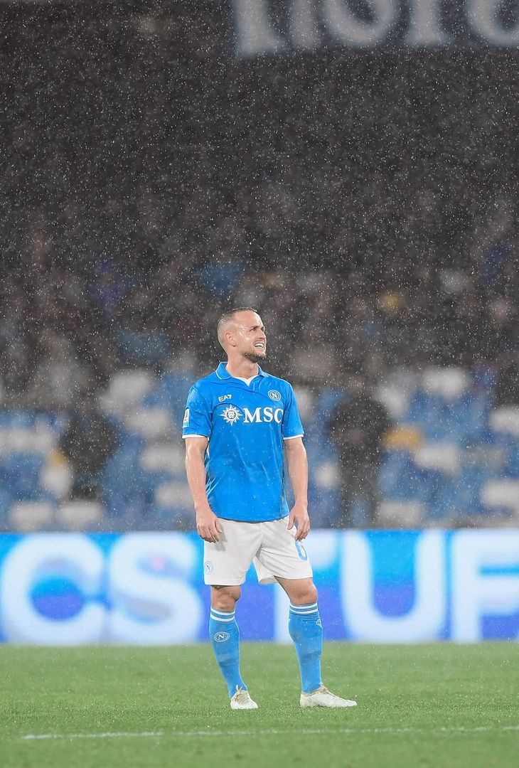 Il Napoli celebra la stagione di Lobotka: il best of di Stanislav – LA FOTOGALLERY - immagine 3
