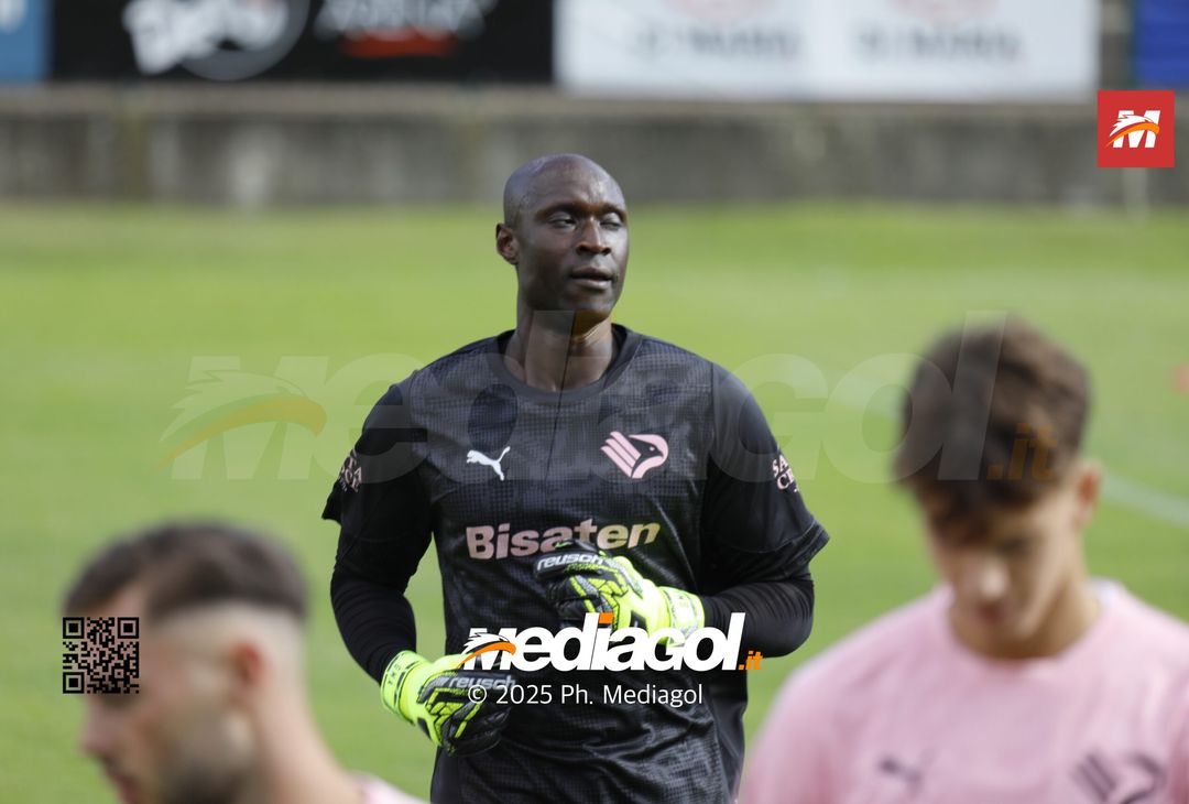 FOTO, Ritiro Palermo FC: la gallery del primo giorno di allenamenti a Chatillon - immagine 10