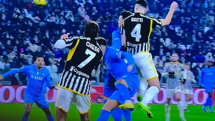 VIDEO Juventus-Napoli 1-0, Gatti stacca più in alto di tutti e sblocca la partita - immagine 1