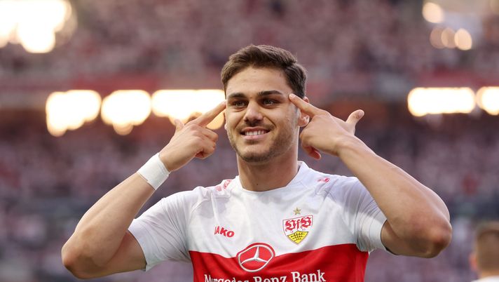 STUTTGART, GERMANY - JUNE 01: Konstantinos Mavropanos of VfB Stuttgart celebrates after scoring the team's first goal during the Bundesliga playoffs first leg match between VfB Stuttgart and Hamburger SV at Mercedes-Benz Arena on June 01, 2023 in Stuttgart, Germany. (Photo by Alexander Hassenstein/Getty Images) Mavropanos