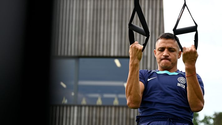 Inter, Felicevich ha prosposto Sanchez a 2,5mln di ingaggio. Libero: “Ma l’anno scorso…” - immagine 1