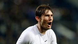 De Roon: “Scudetto? 25 punti dietro l’Inter, dovremmo lottare perché abbiamo vinto E. League?”