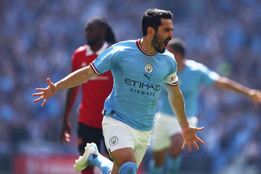 (Photo by Clive Rose/Getty Images) A Old Trafford e all’Etihad i due derby fissati alle 15.00: ma tutto può cambiare…- immagine 2