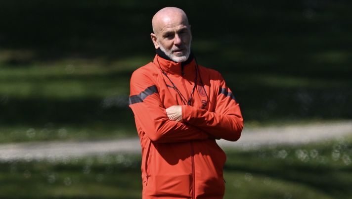 Stefano Pioli AC Milan allenamento Milanello