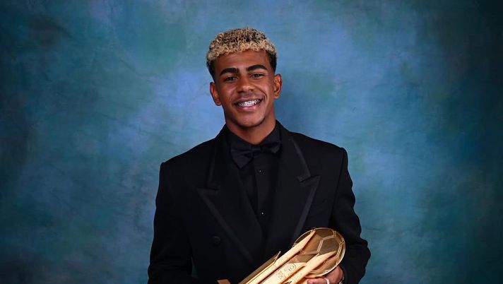 Golden Boy 2025, svelati i 25 candidati: due nomi furono accostati al Napoli Golden Boy 2025, svelati i 25 candidati: due nomi furono accostati al Napoli - immagine 1